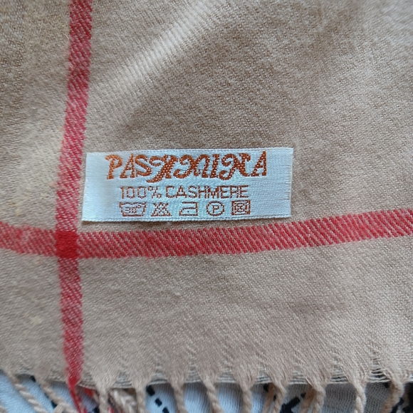 Scarf - Picture 2 of 4